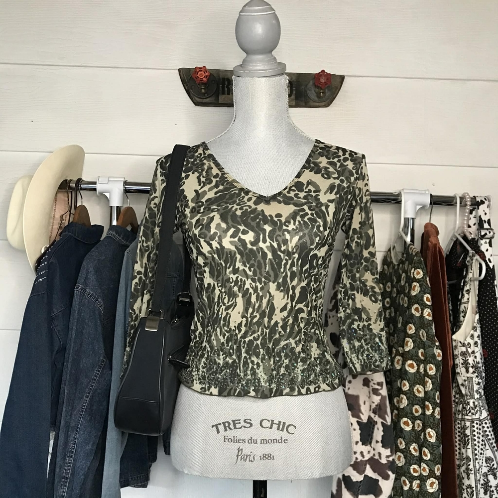 Express Leopard Pattern Beaded Sheer Long Sleeve Blouse Womens Size Small